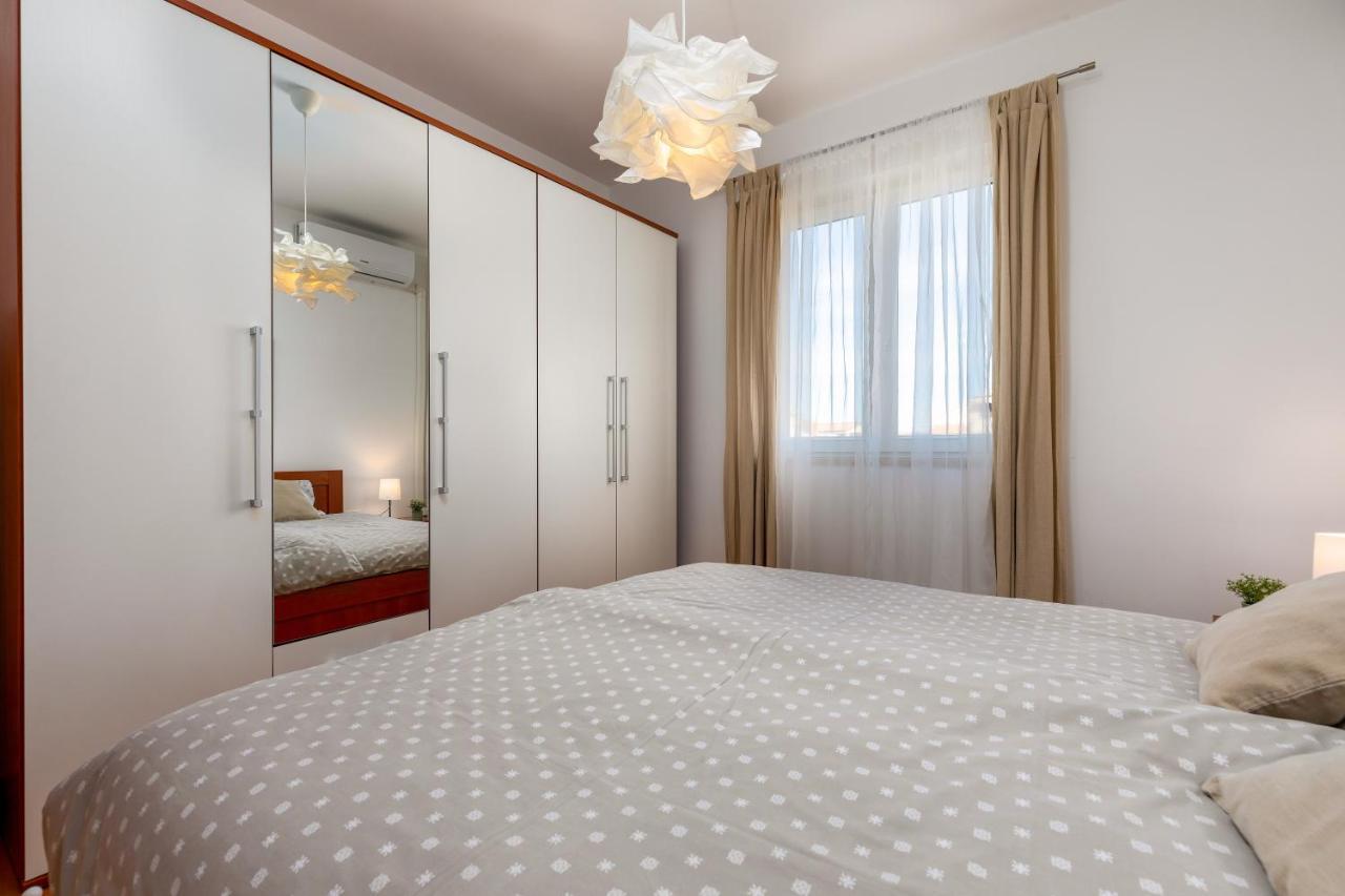 Duplex + Garage Διαμέρισμα Ρόβινι Εξωτερικό φωτογραφία